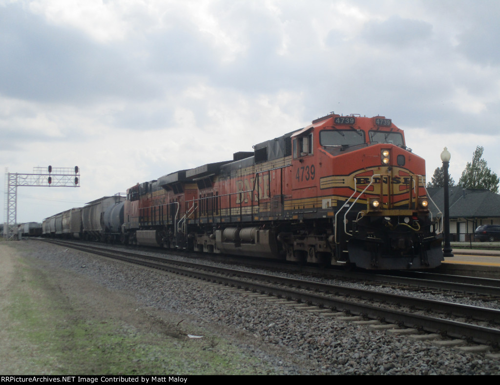 BNSF 4739